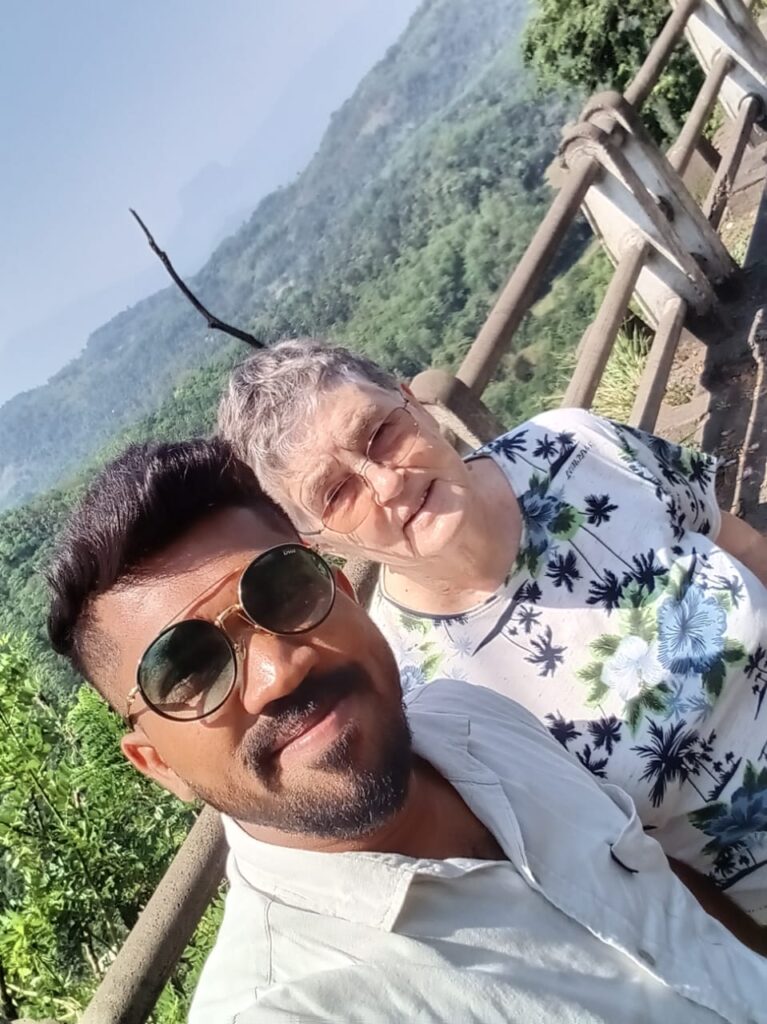 d550e9d9-e75f-49db-8486-36911ee8f361