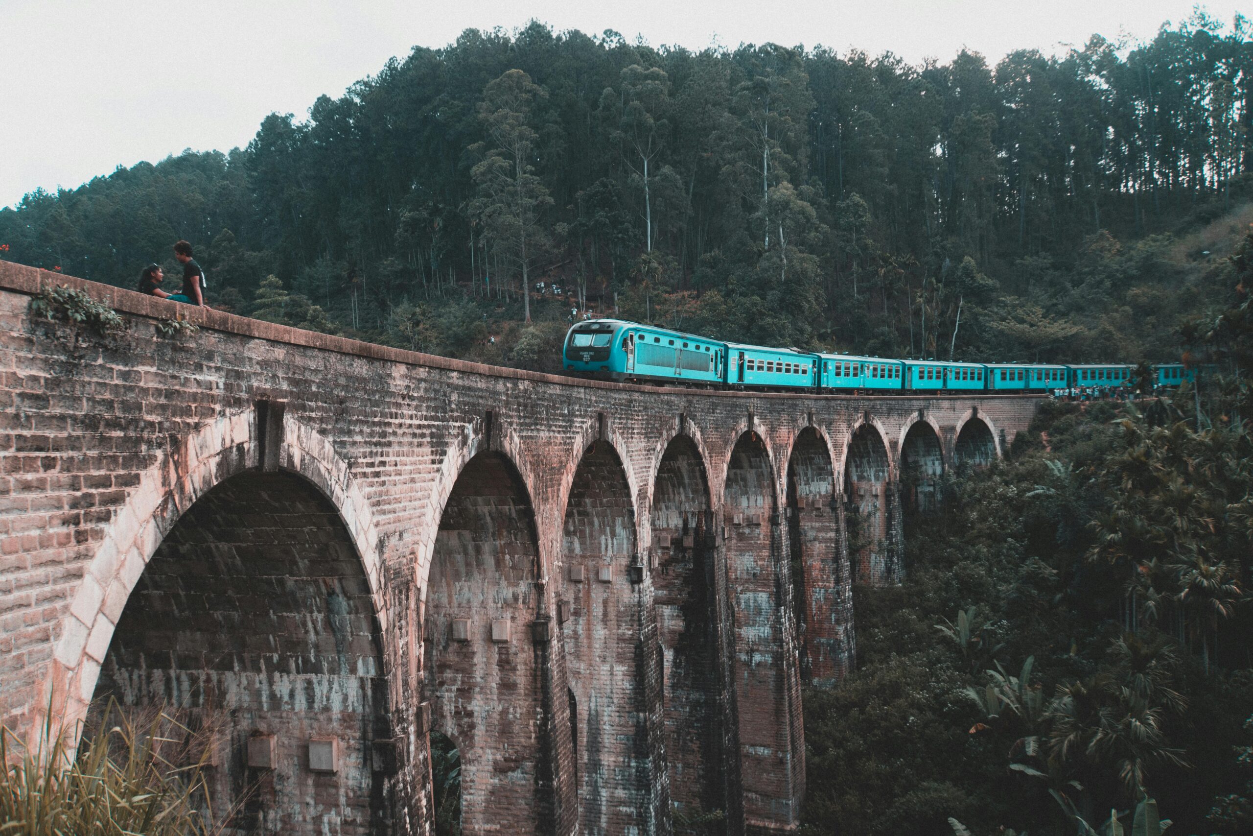 🌿 Ella, Sri Lanka: Where the Mountains Whisper and Time Slows Down